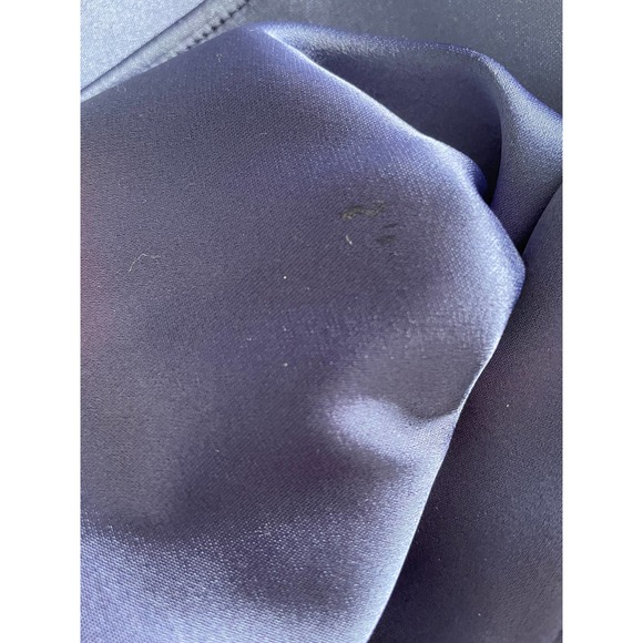 St. John Royal Blue Sleeveless Top Women's size 2 - Picture 6 of 7